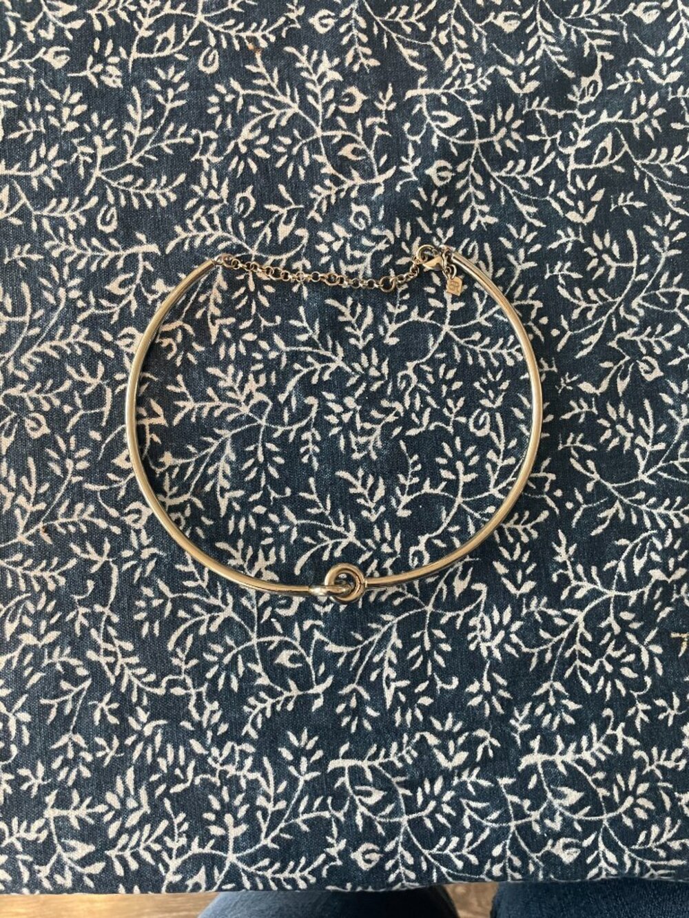 Banana Republic Necklace - Picture 3 of 4